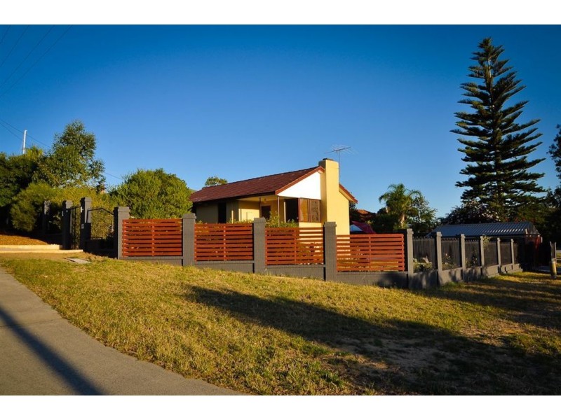 17 Cordelia Avenue, Coolbellup WA 6163