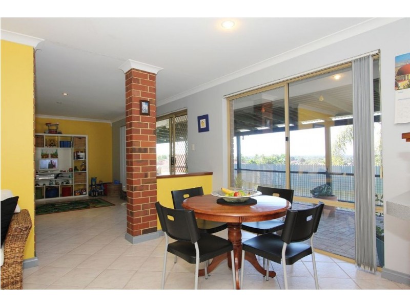 8 Allis Heights, Yangebup WA 6164