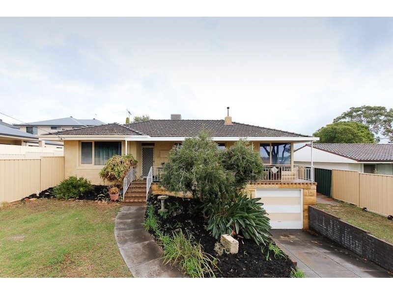 83 Rome Road, Melville WA 6156
