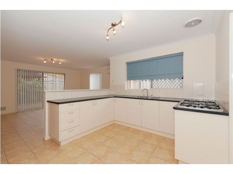 3/5 Zukova Close, Spearwood WA 6163