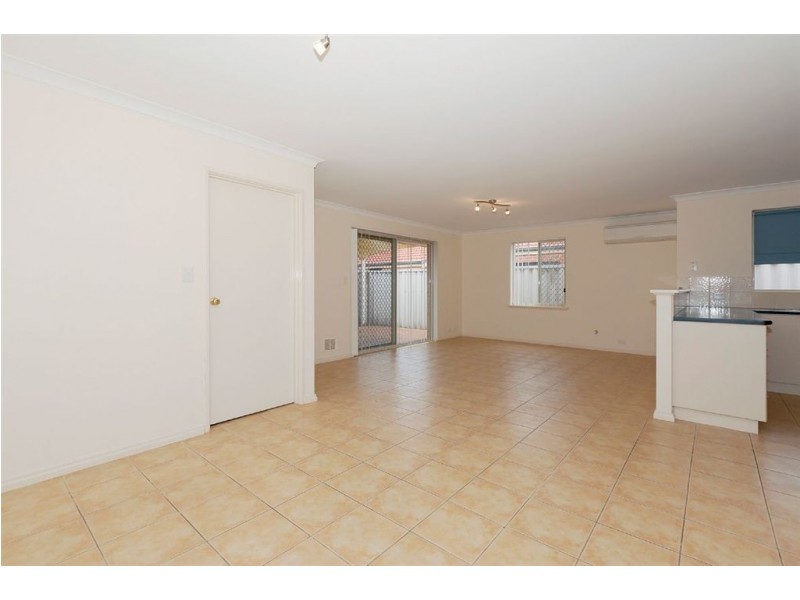 3/5 Zukova Close, Spearwood WA 6163