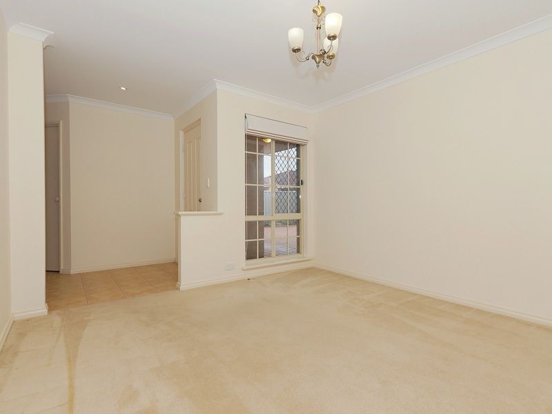 3/5 Zukova Close, Spearwood WA 6163