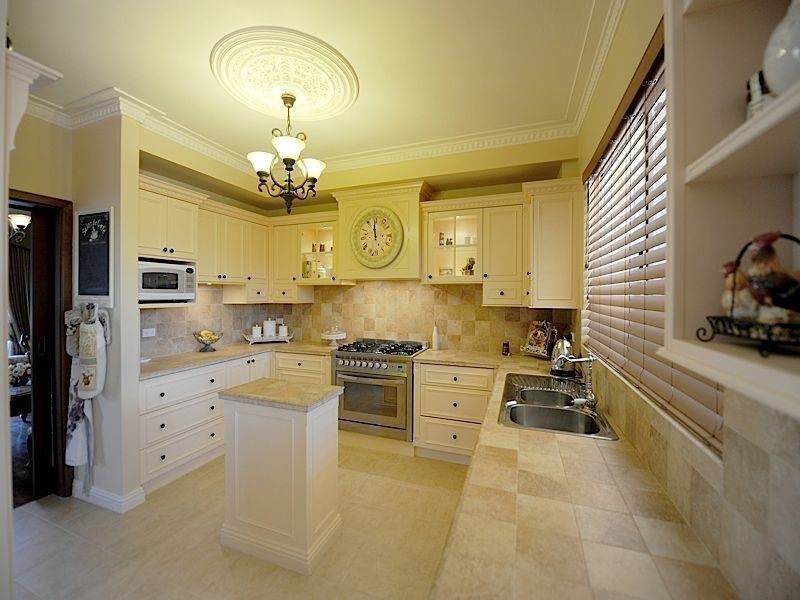 18 Michael Street, Beaconsfield WA 6162