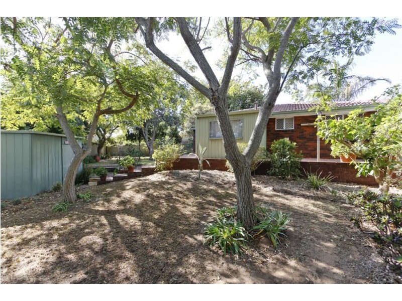 b/6 Malacari Court, Hamilton Hill WA 6163