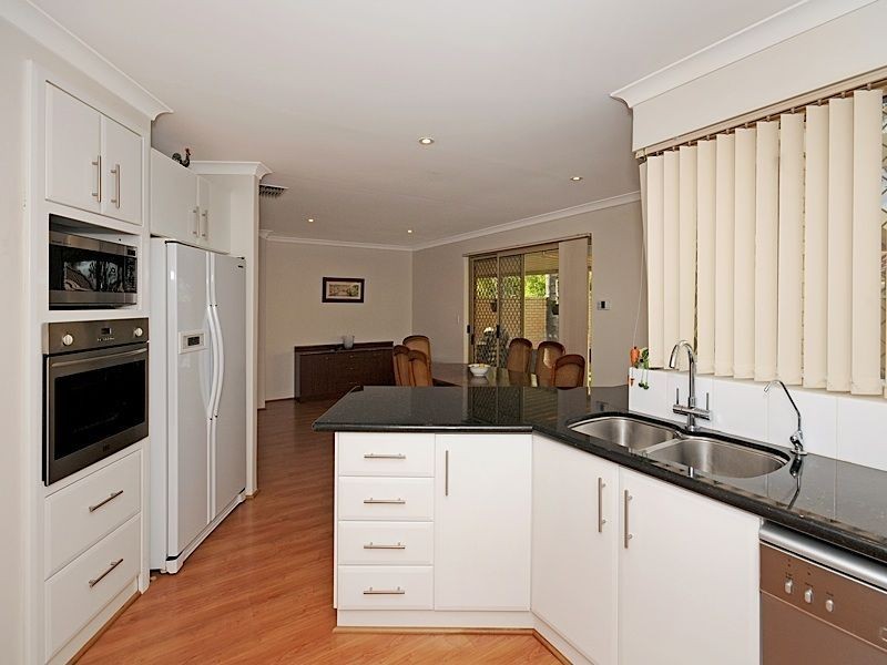 86 Reynolds Road, Mount Pleasant WA 6153