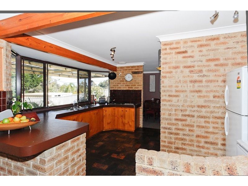 5 Heron Way, Yangebup WA 6164
