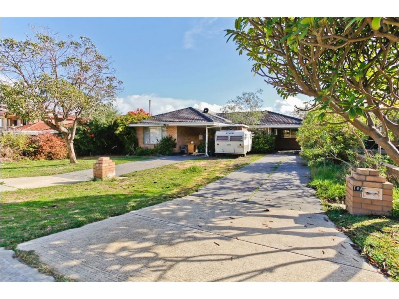 11 Clara Road, Hamilton Hill WA 6163