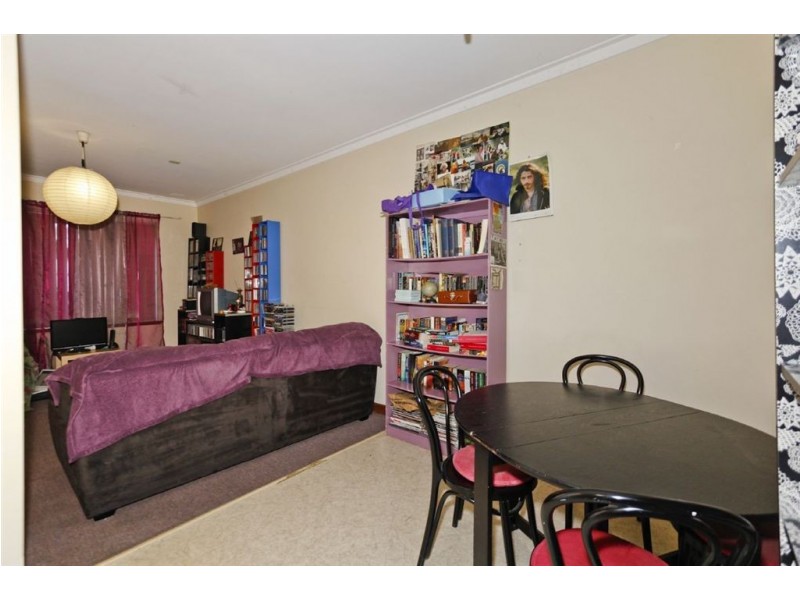 11 Clara Road, Hamilton Hill WA 6163