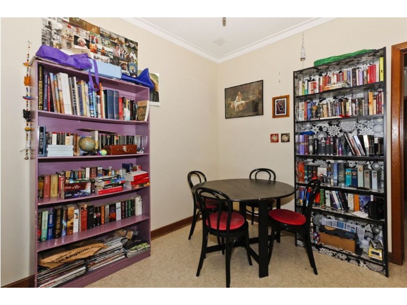 11 Clara Road, Hamilton Hill WA 6163