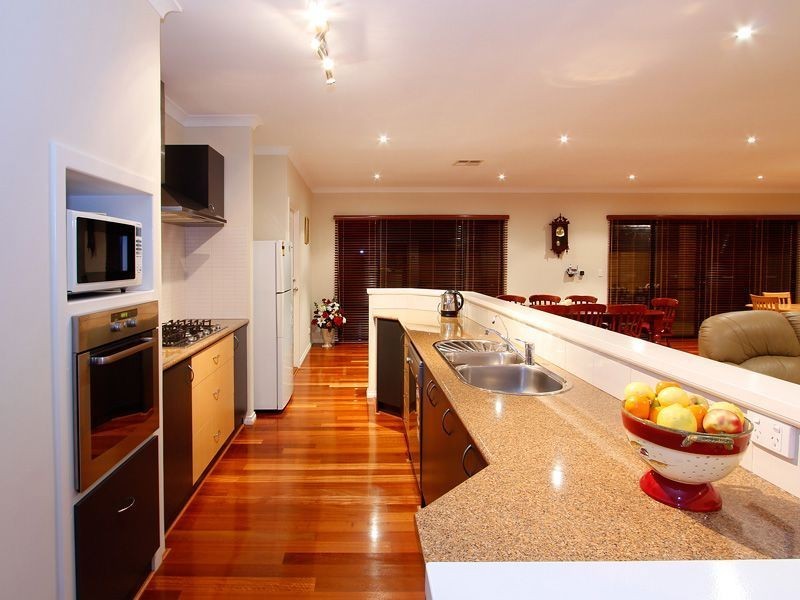 48 Halcyon Way, Atwell WA 6164