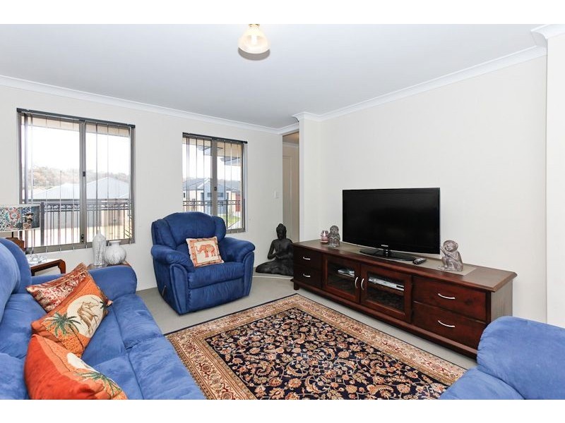 6 Stratford Road, Bertram WA 6167