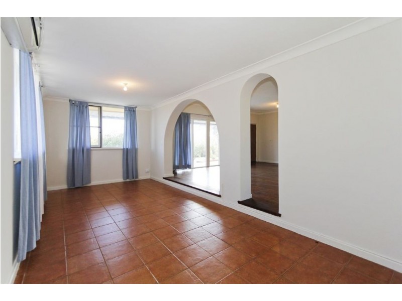 3 Edeline Street, Spearwood WA 6163