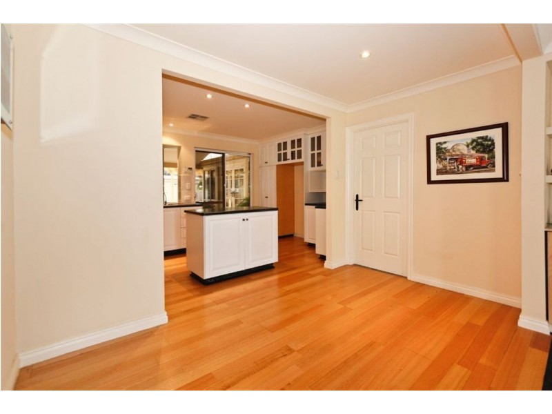 18 Benedick Road, Coolbellup WA 6163