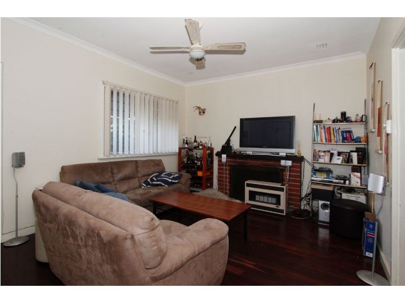 14 Winterfold Road, Hilton WA 6163