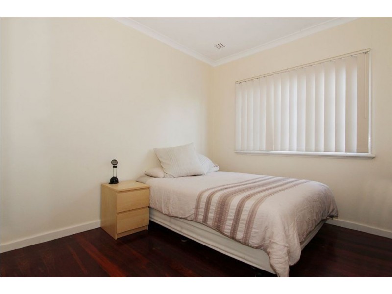 14 Winterfold Road, Hilton WA 6163
