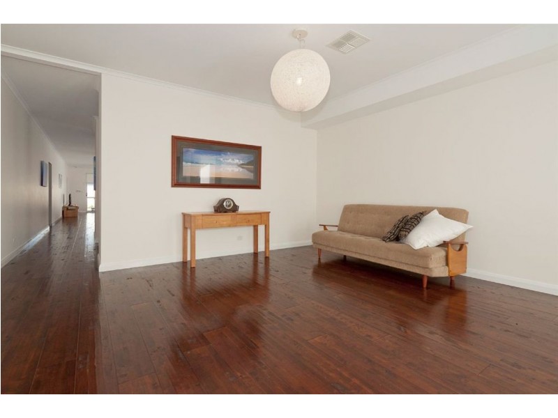 137a Clontarf Road, Hamilton Hill WA 6163