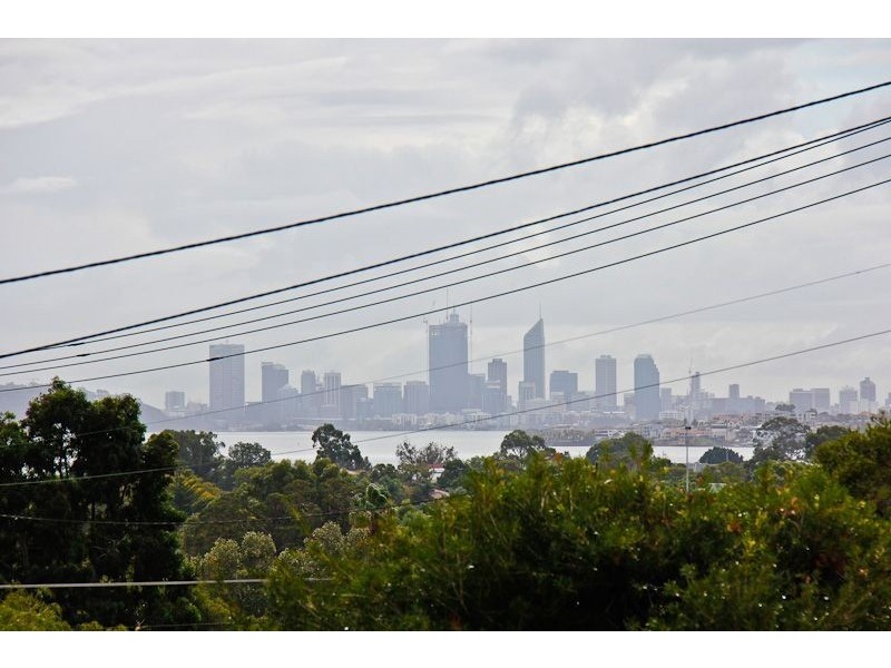 83 Rome Road, Melville WA 6156