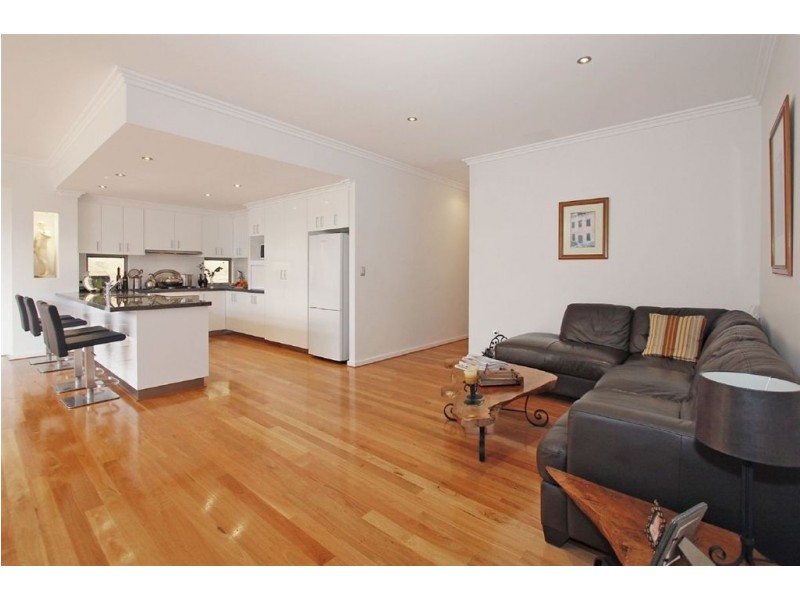 3/11 Katsura Gardens, Munster WA 6166