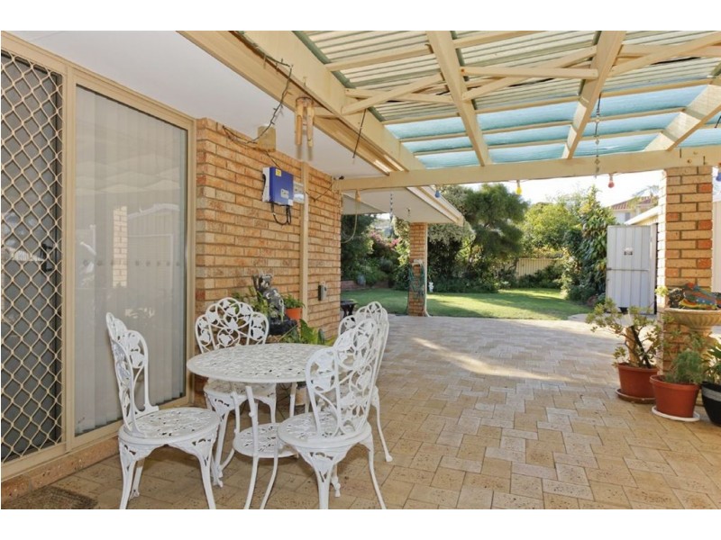 23 Duchart Way, Coogee WA 6166