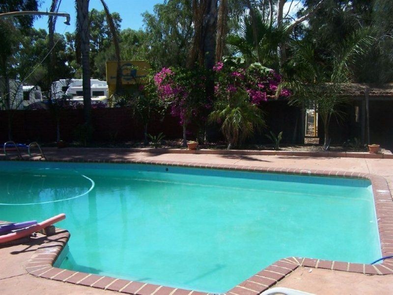 234 Henderson Road, Munster WA 6166