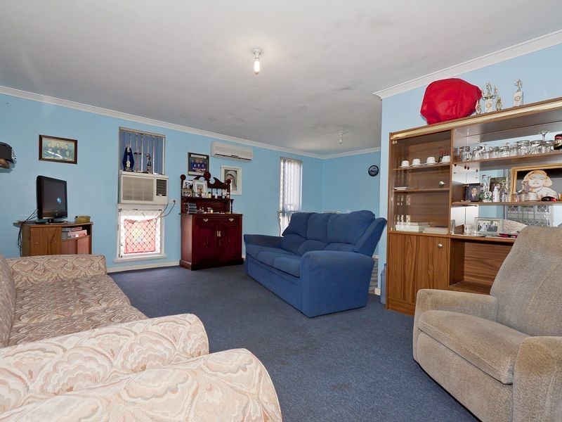67 Bullfinch Street, Spearwood WA 6163