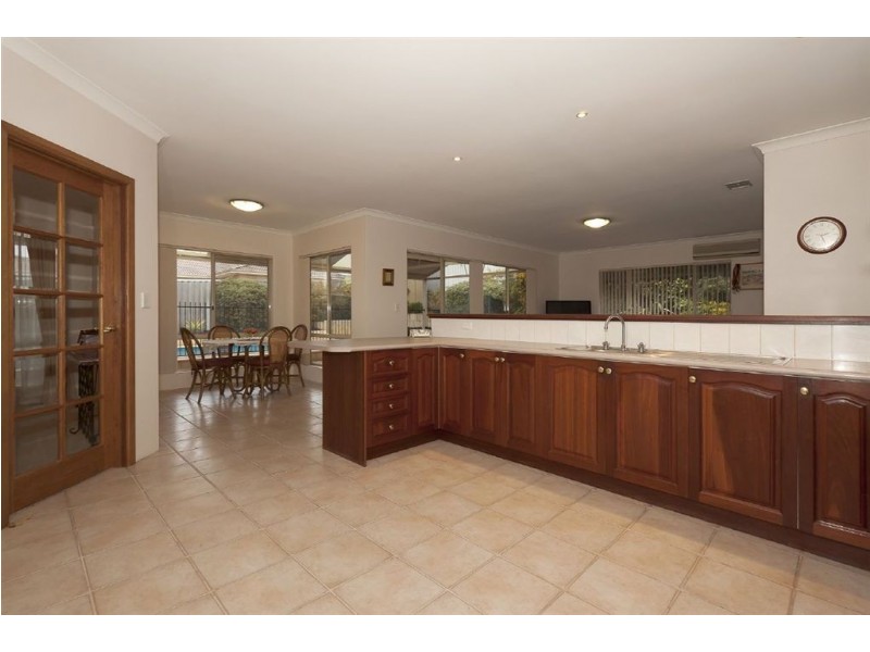 5 Mollica Court, Spearwood WA 6163