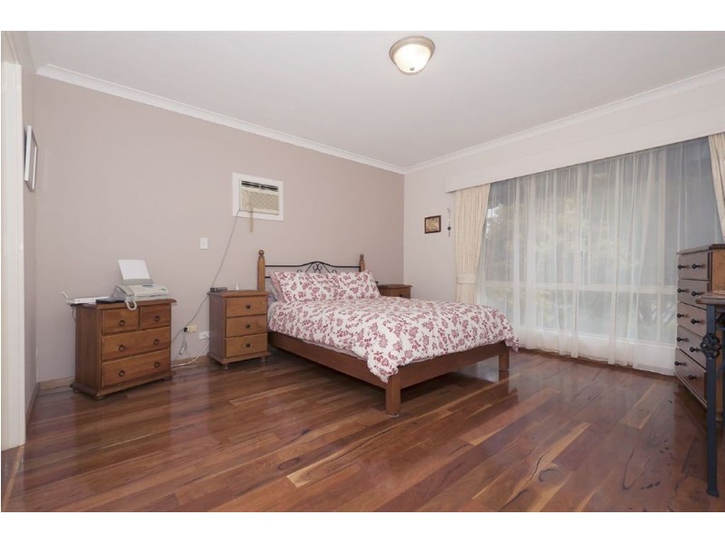 5 Mollica Court, Spearwood WA 6163