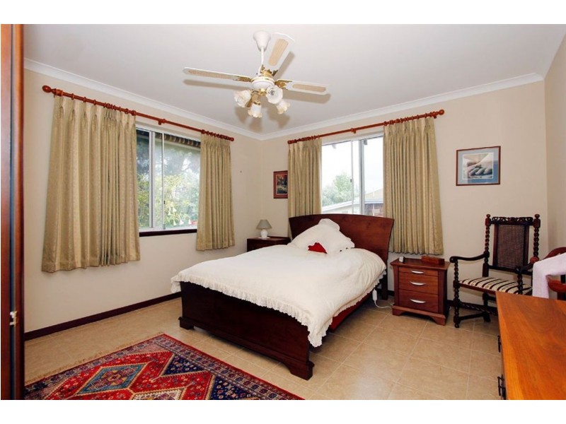 194 Carrington Street, Hilton WA 6163