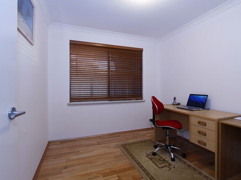 29 Mosman Loop, Success WA 6164