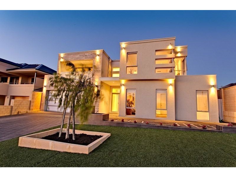 11 Newark Turn, North Coogee WA 6163