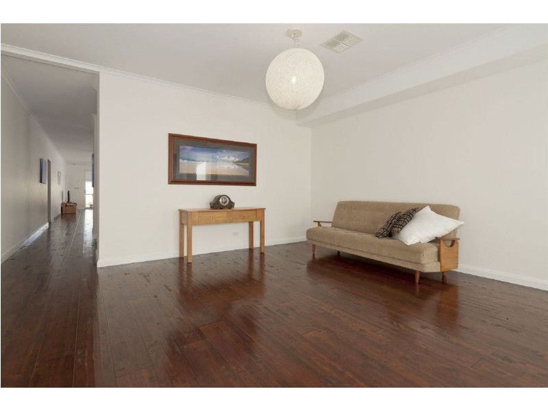 137a Clontarf Road, Hamilton Hill WA 6163