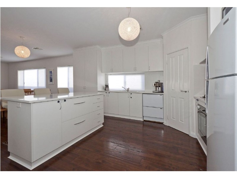 137a Clontarf Road, Hamilton Hill WA 6163