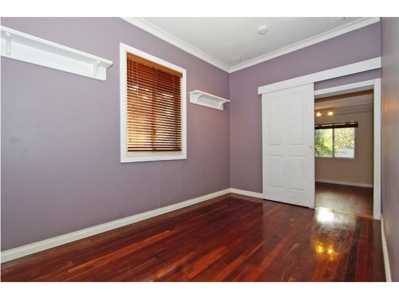 8 Alonso Street, Coolbellup WA 6163