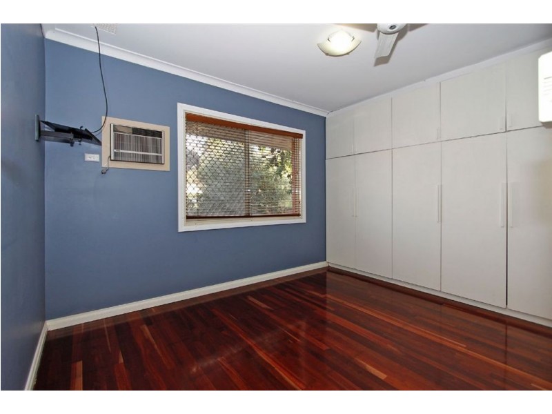 8 Alonso Street, Coolbellup WA 6163