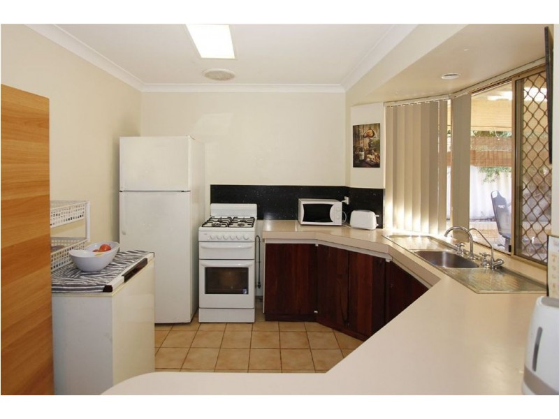 15 Moondarra Circle, South Lake WA 6164