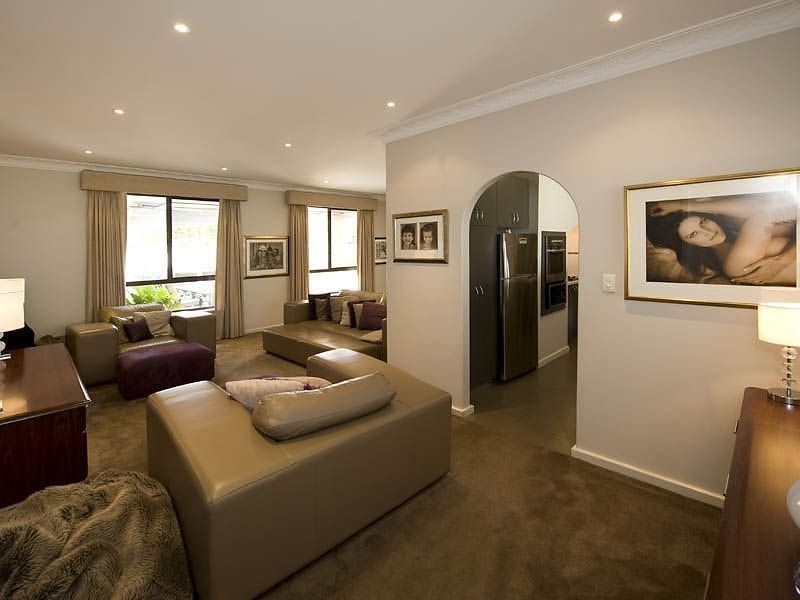 611 Rockingham Road, Munster WA 6166