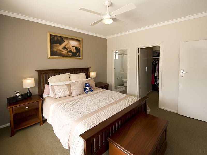 611 Rockingham Road, Munster WA 6166