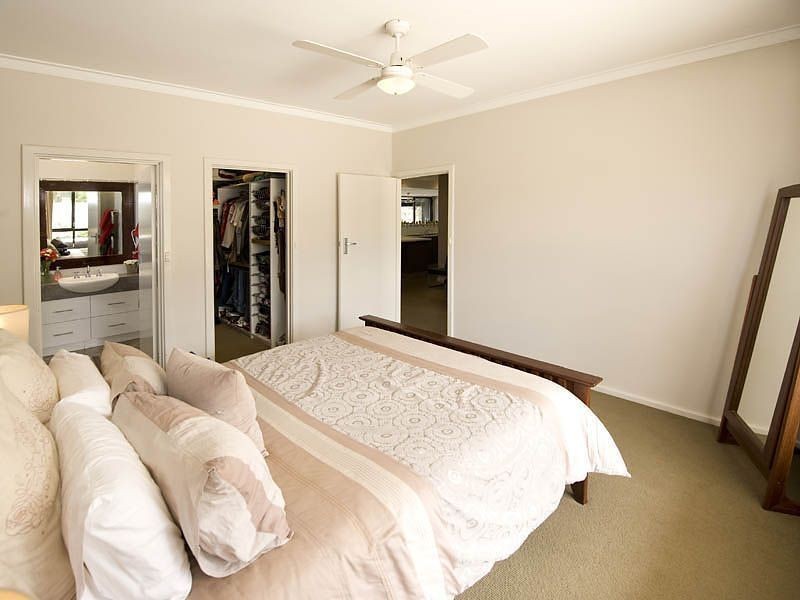 611 Rockingham Road, Munster WA 6166