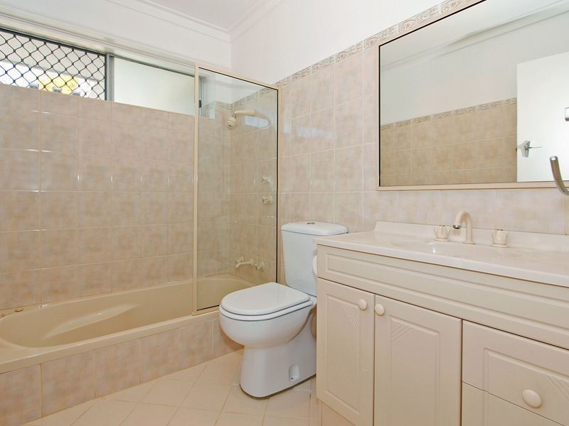 25 Riggs Way, Hamilton Hill WA 6163