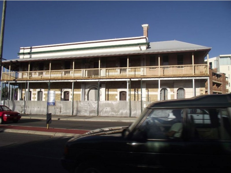 1 Rockingham Road, Hamilton Hill WA 6163