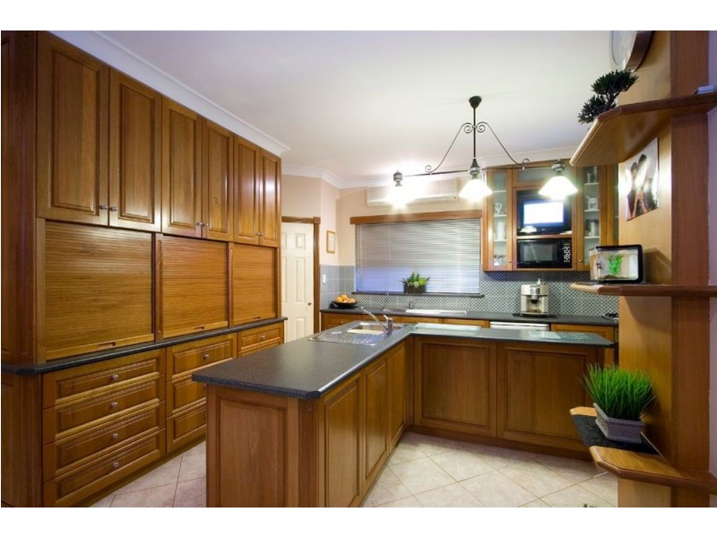 71 Paget Street, Hilton WA 6163