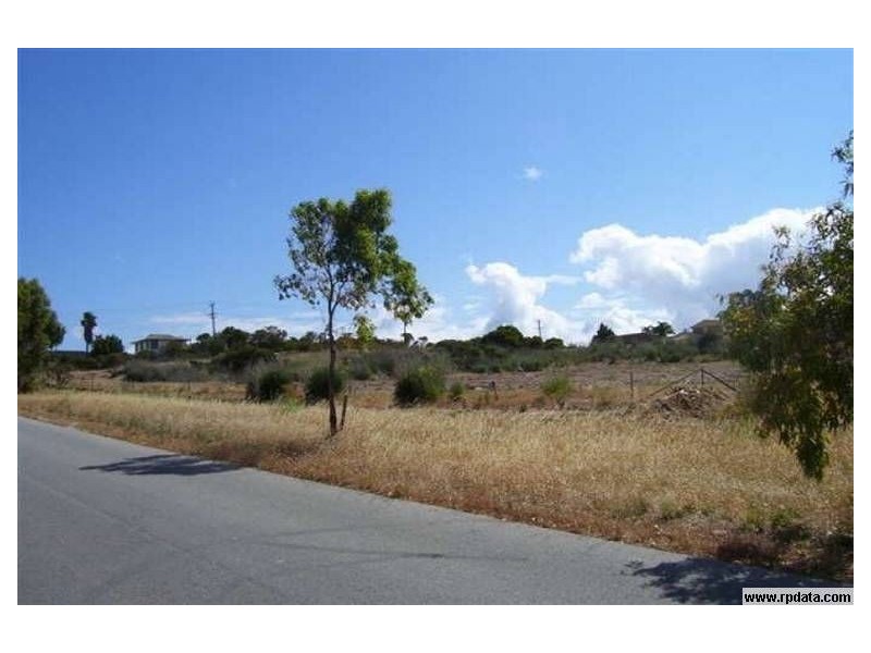 22 East Churchill Avenue, Beeliar WA 6164