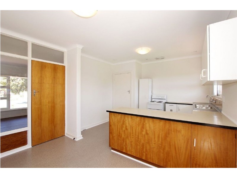 31 Helen Street, Hamilton Hill WA 6163