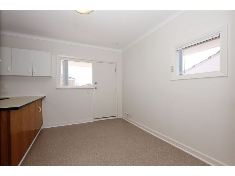 31 Helen Street, Hamilton Hill WA 6163