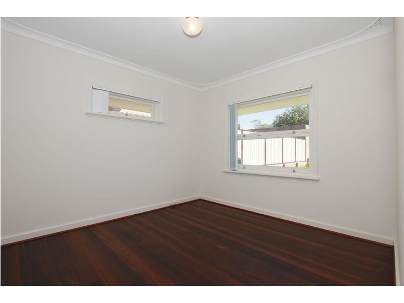 31 Helen Street, Hamilton Hill WA 6163