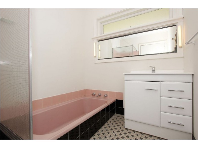 31 Helen Street, Hamilton Hill WA 6163