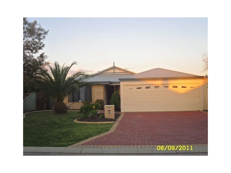 15 Reynardson Avenue, Atwell WA 6164