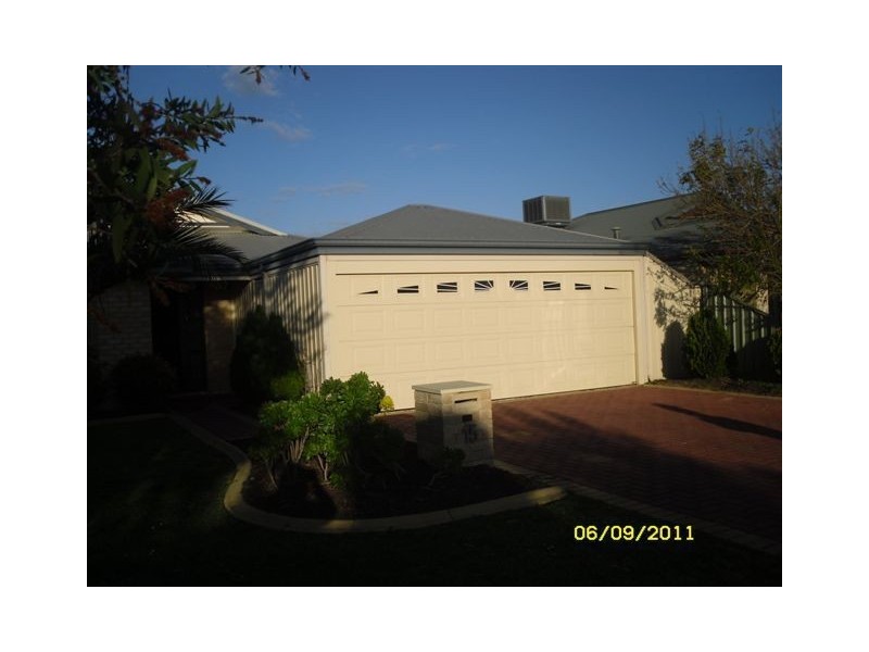 15 Reynardson Avenue, Atwell WA 6164