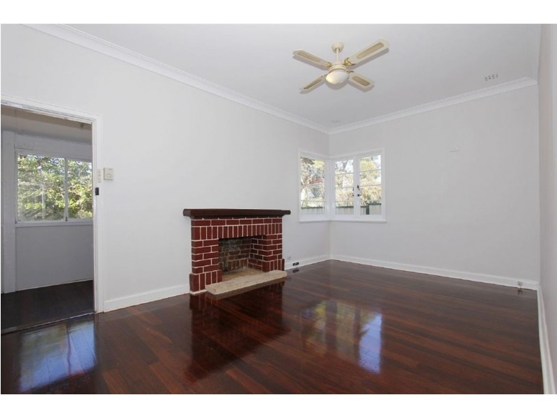 59 Paget Street, Hilton WA 6163