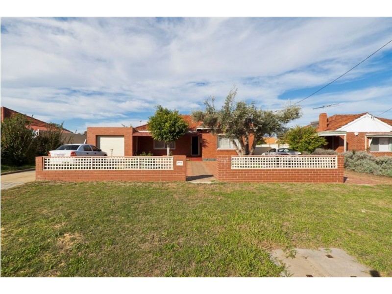 20 Ivermey Road, Hamilton Hill WA 6163